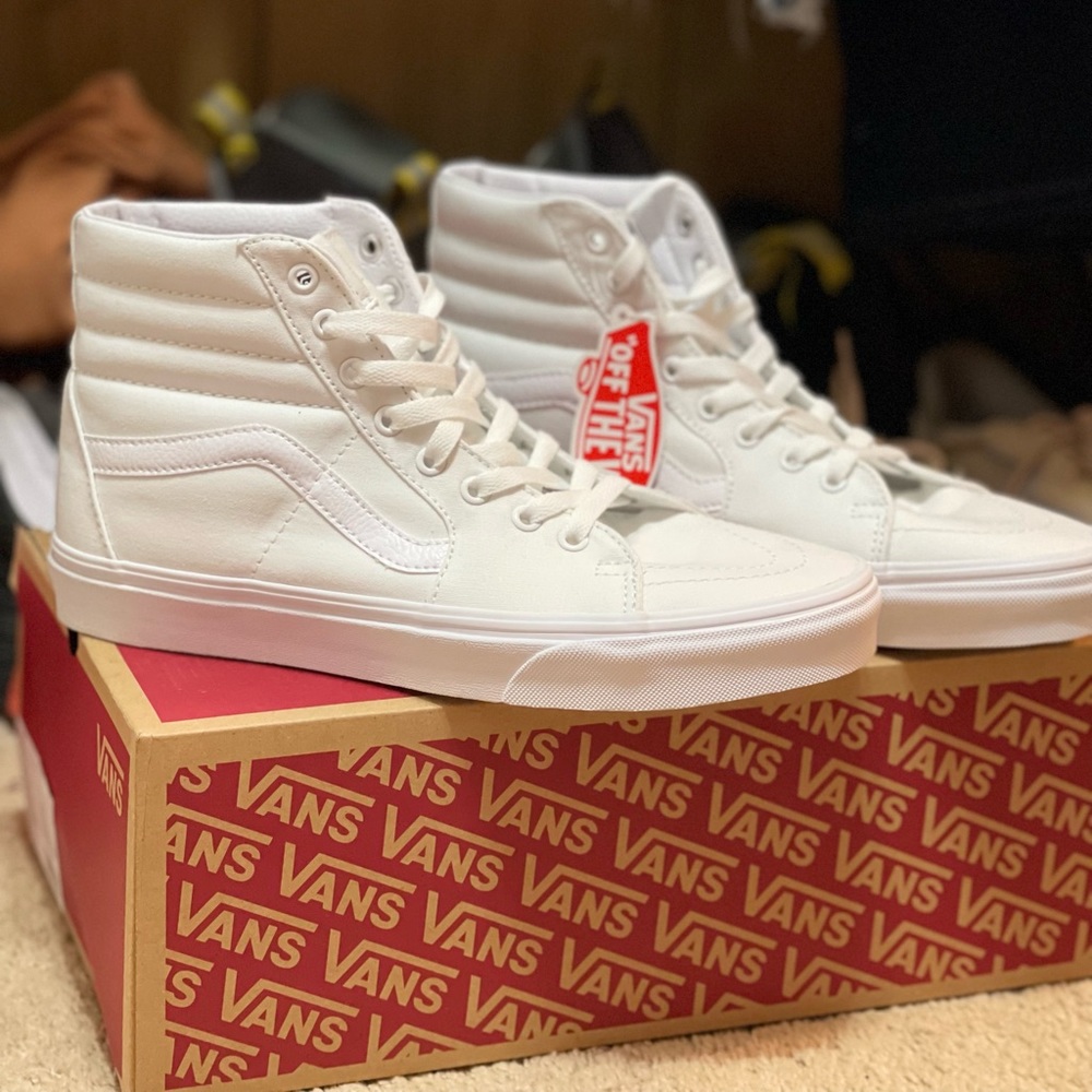 Sk8-Hi Vans